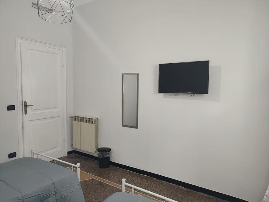 Benny Appartamento 3 Camere Da Letto Ad Uso Esclusivo Genova Aeroporto Buitenkant foto