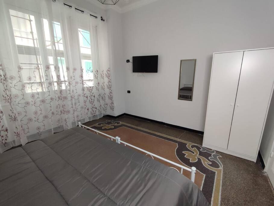 Benny Appartamento 3 Camere Da Letto Ad Uso Esclusivo Genova Aeroporto Buitenkant foto